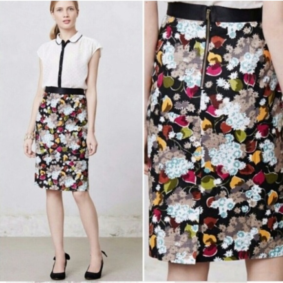 Anthropologie Dresses & Skirts - Anthropologie Girls From Savoy Floral Pencil Skirt- Size 4